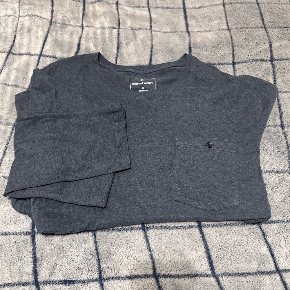 Mutual Weave charcoal gray long sleeve shirt